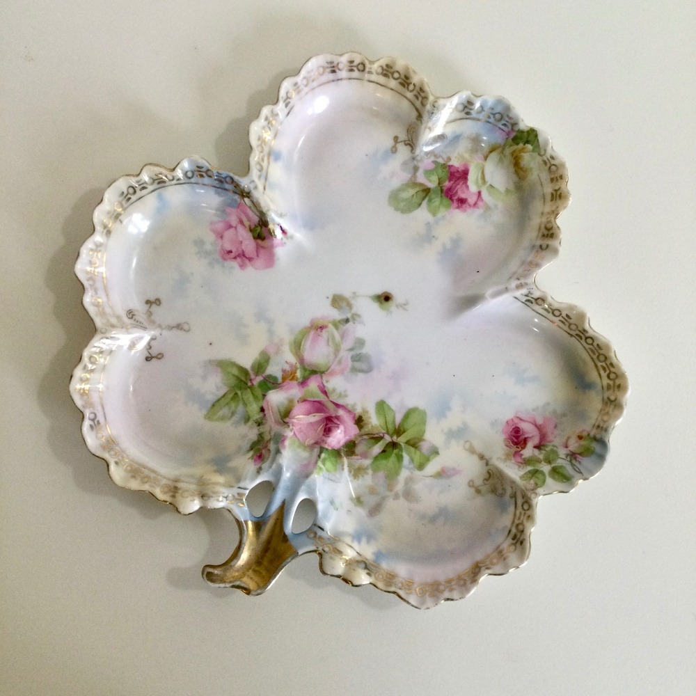 Royal Rudolstadt Prussia Antique Porcelain Clover Dish Pink Roses Gold Trim